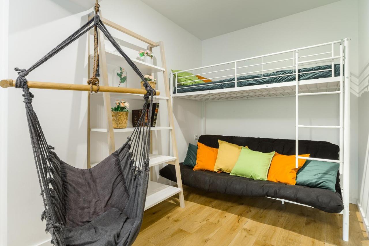 Lumina Apartment With Balcony Overlooking The Park 罗兹 外观 照片